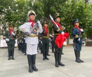 红领巾与迷彩服交相辉映 郑州这所学校藏着硬核国防教育