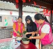 粽香传孝道   文明润冢头 ——郏县冢头镇端午佳节绘就敬老爱老新画卷