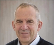 我的导师2025诺贝尔物理学奖得主说，科学家要永远诚实