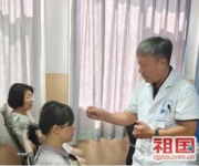 一根银针，两手传承——记濮阳市油田总医院中医科主任张则甫