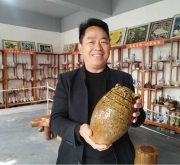 “世界壶王”郏县李占显的收藏之路