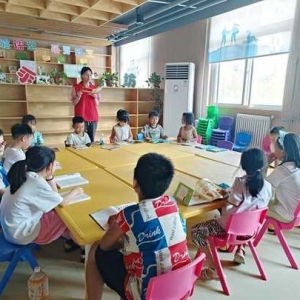 中牟县郑庵镇盛和社区：书香润童心 阅读助成长