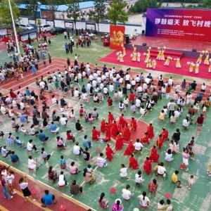 南阳卧龙区：“四季村晚”夏季大联欢家门口尽享文化盛宴