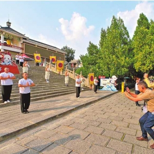 感受“中国功夫”和中原文化的魅力