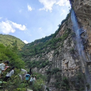 ​焦作市中站区：文旅融合 点亮“双节”假期