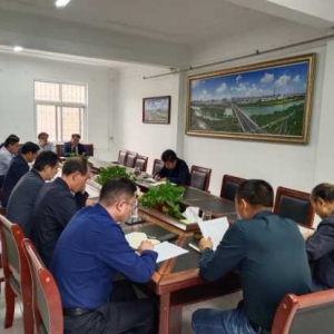 漯河市畜牧局党组理论学习中心组举行主题教育第二次集中学习研讨