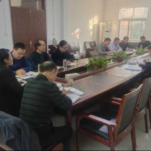 漯河市畜牧局党组理论学习中心组举行主题教育第三次集中研讨交流