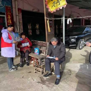 桐柏县程湾镇：村民困难大解决 网格专员贴民心