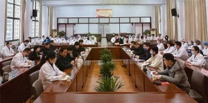 河南省重症监护中心专家组莅临唐河县人民医院开展重症监护中心建设评审工作