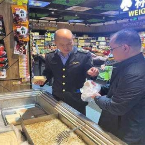 南阳市卧龙区七里园乡： 排查食品安全风险隐患 守护百姓“餐桌上的安全”