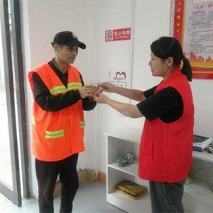 南阳市宛城区新华街道王府山社区“五星”支部创建点亮“宜业兴业”星