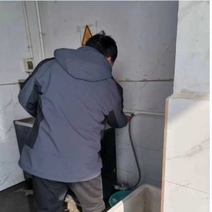 汝南县第一小学进行开学前校园安全隐患排查
