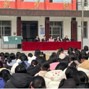 唐河县毕店镇：阳春三月天 普法正当时