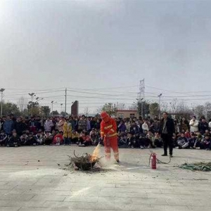 唐河县桐河乡：开展火灾疏散实战演练 树立消防安全意识