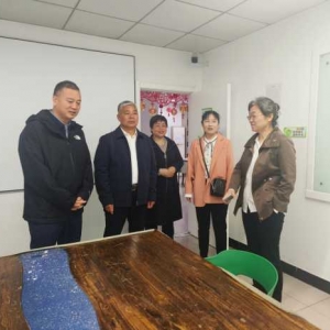 河南省科技厅领导带领科技、消防等专业技术人员到漯河市源汇区调研指导科技类校外培训机构消防安全工作