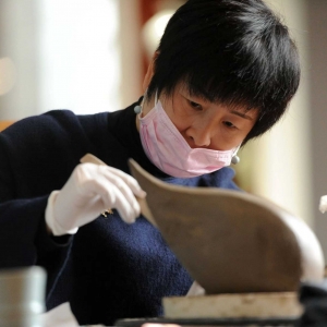 “重檐”惊艳  系出名门 李晓涓和她“百鹤金鼎奖”获奖作品《重檐》