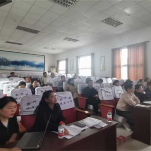 西峡县城区二中：班会竞秀共筑梦 用心育人展风采
