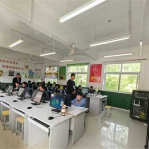 方城县四里店镇第四中心小学开展2024年义务教育优质均衡发展模拟监测