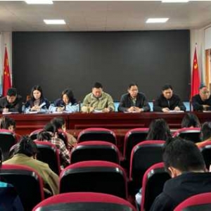 “以劳树品德，以动促成长”——罗山县楠杆镇中心学校西校区开展劳动节主题教育活动