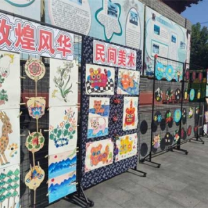 唐河县第一小学：创意点亮童年 色彩描绘未来