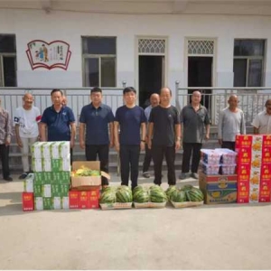 桐柏县程湾镇：组织开展端午节走访慰问镇敬老院老人活动