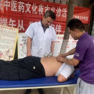方城县广阳镇卫生院：开展“中医药文化夜市”义诊活动
