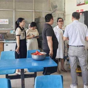 西峡县五里桥镇 ：筑牢安全底线，守护老人平安