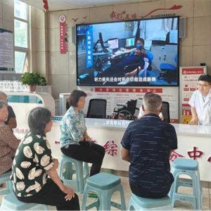 内乡县卫校附属医院开展“维护听力健康，乐享幸福晚年”主题健康义诊活动