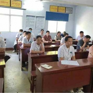 唐河县卫生附属医院召开防汛应急专题工作会议
