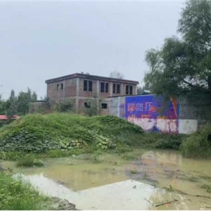 方城县杨楼镇：党员干部齐上阵 为群众筑牢安全堤坝