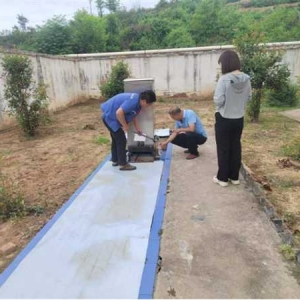 南阳市生态环境局淅川分局：开展乡镇污水处理厂采样监测 筑牢水环境安全防线