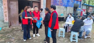 桐柏县淮北街道：暖心敬老月 服务零距离