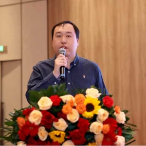 郑州四中教育集团举办第十六届班主任论坛