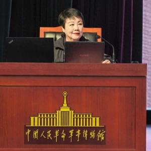 曾莹评选为江西省高校思政课优秀特聘教授