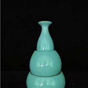 青瓷雅器，纳福呈祥——《天青纳福》系列茶酒具全新上市