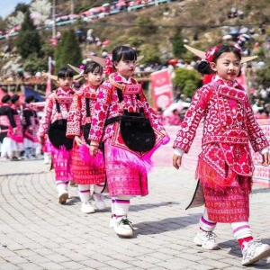 贵州六枝：欢庆苗族跳花节