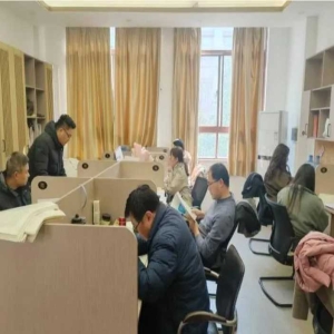 郑州七中高三语文组“中华古诗词”素养大赛举行