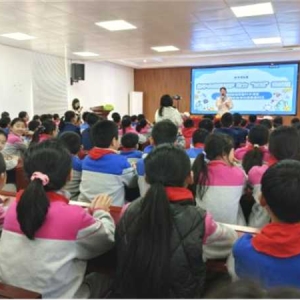 馆校结合——南阳科技馆走进南阳市实验学校南泰路校区