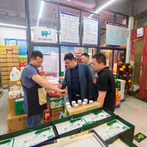 郏县冢头镇：夜查“九小场所”除隐患  站岗放哨护平安