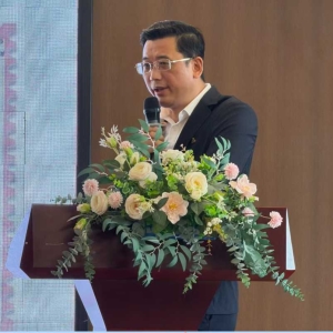 《两岸三地》杂志社召开年中战略会